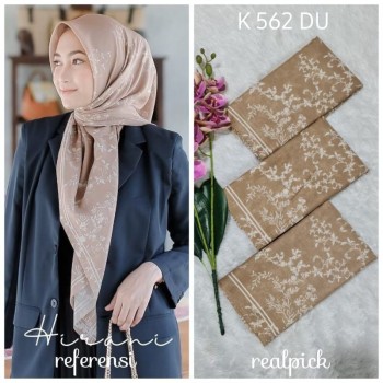 https://tokopandawa.com/36714-thickbox_default/hijab-segiempat-voal-k562du.jpg