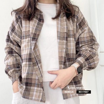 https://tokopandawa.com/38596-thickbox_default/kemeja-wanita-flanel-ks17067.jpg