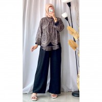 Setelan Hafisa hitam motif batik