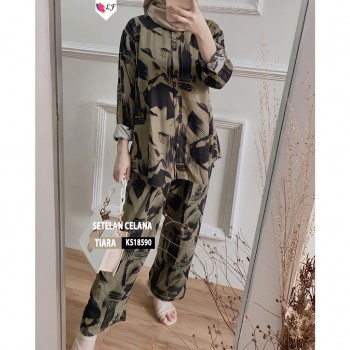 https://tokopandawa.com/40252-thickbox_default/baju-setelan-tiara-set-ks18590.jpg