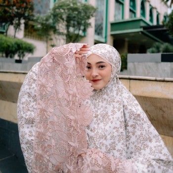 https://tokopandawa.com/41047-thickbox_default/mukena-prada-katun-foil-anggrek-.jpg