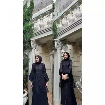 https://tokopandawa.com/41140-thickbox_default/gamis-silk-set-outer-berukat.jpg