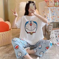setelan piyama motif doraemon